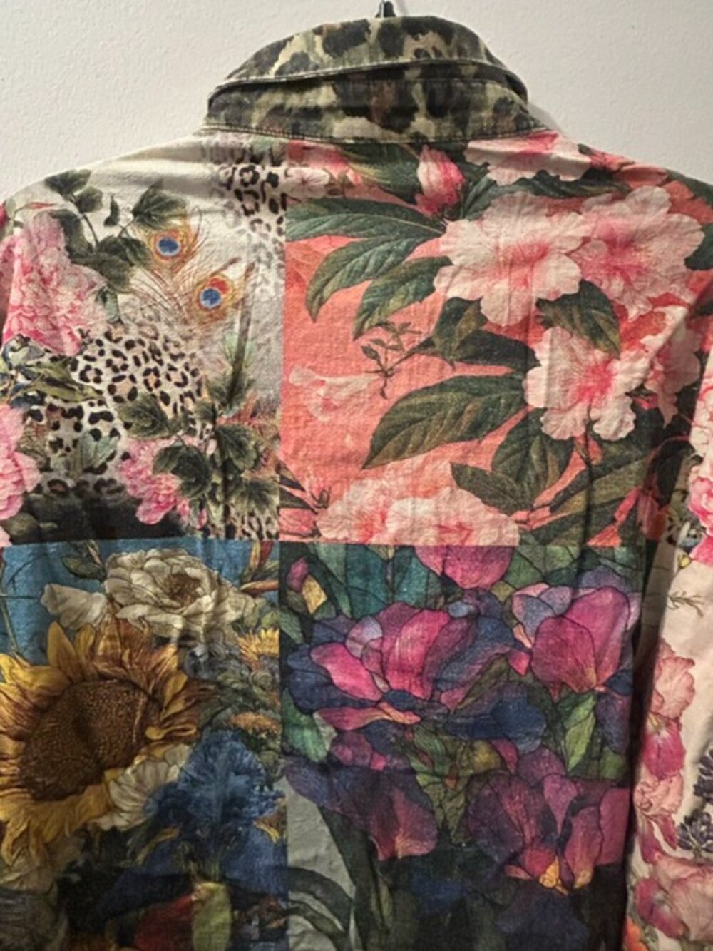 A Rare Bird Leopard Floral Print Crochet Beaded Button Front Garden Jacket NWT - Picture 14 of 16